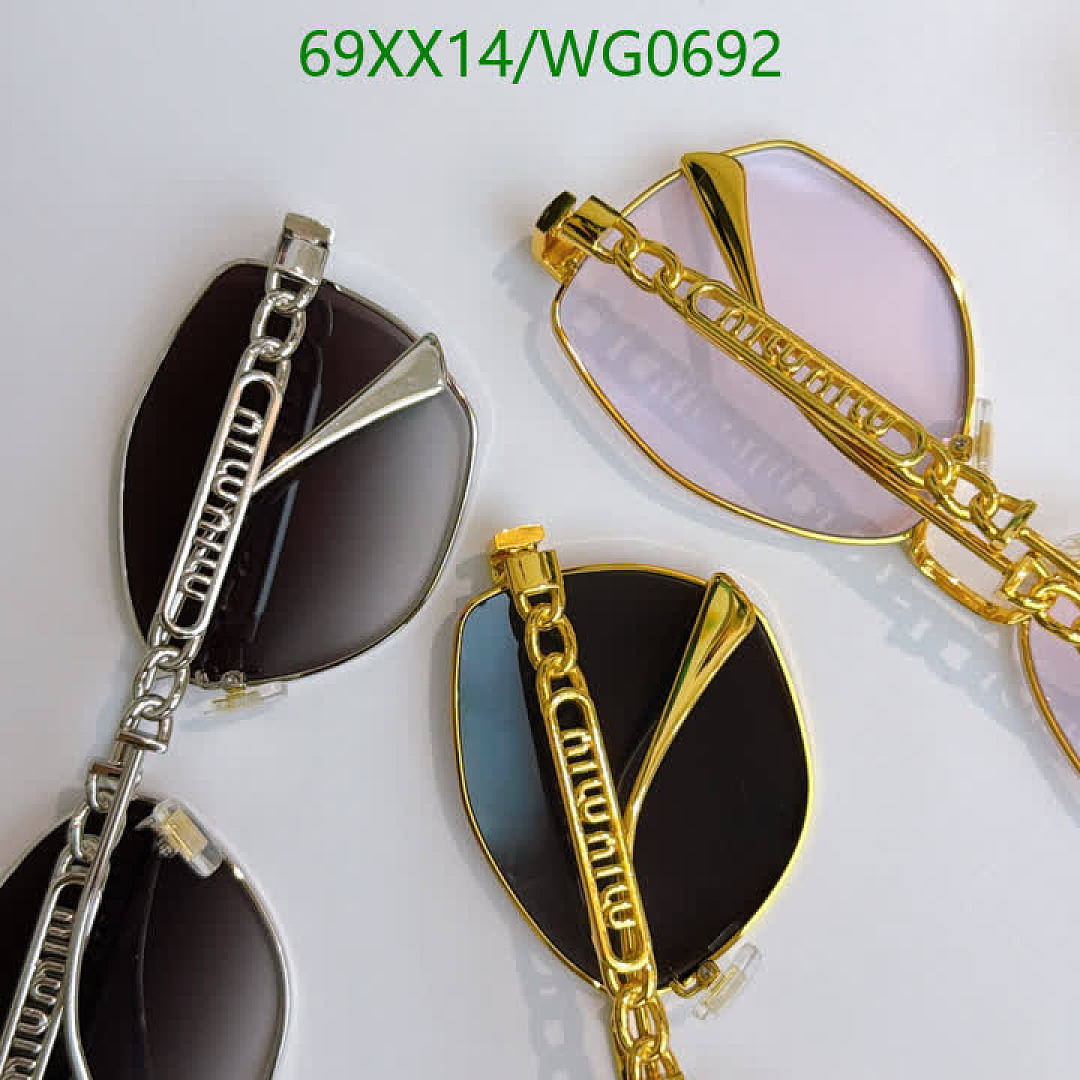 Miu Miu-Glasses Code: WG0692 $: 69USD