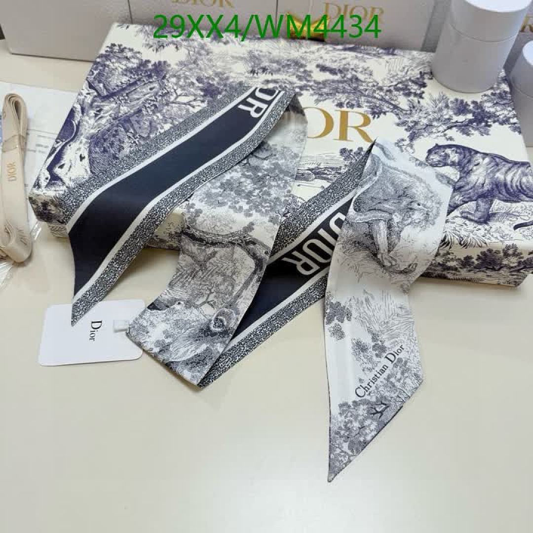 Dior-Scarf Code: WM4434 $: 29USD