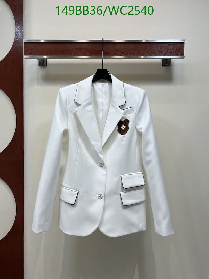 LV-Clothing Code: WC2540 $: 149USD
