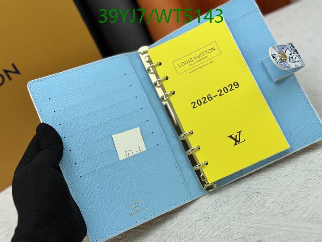LV-Wallet-4A Quality Code: WT5143 $: 39USD
