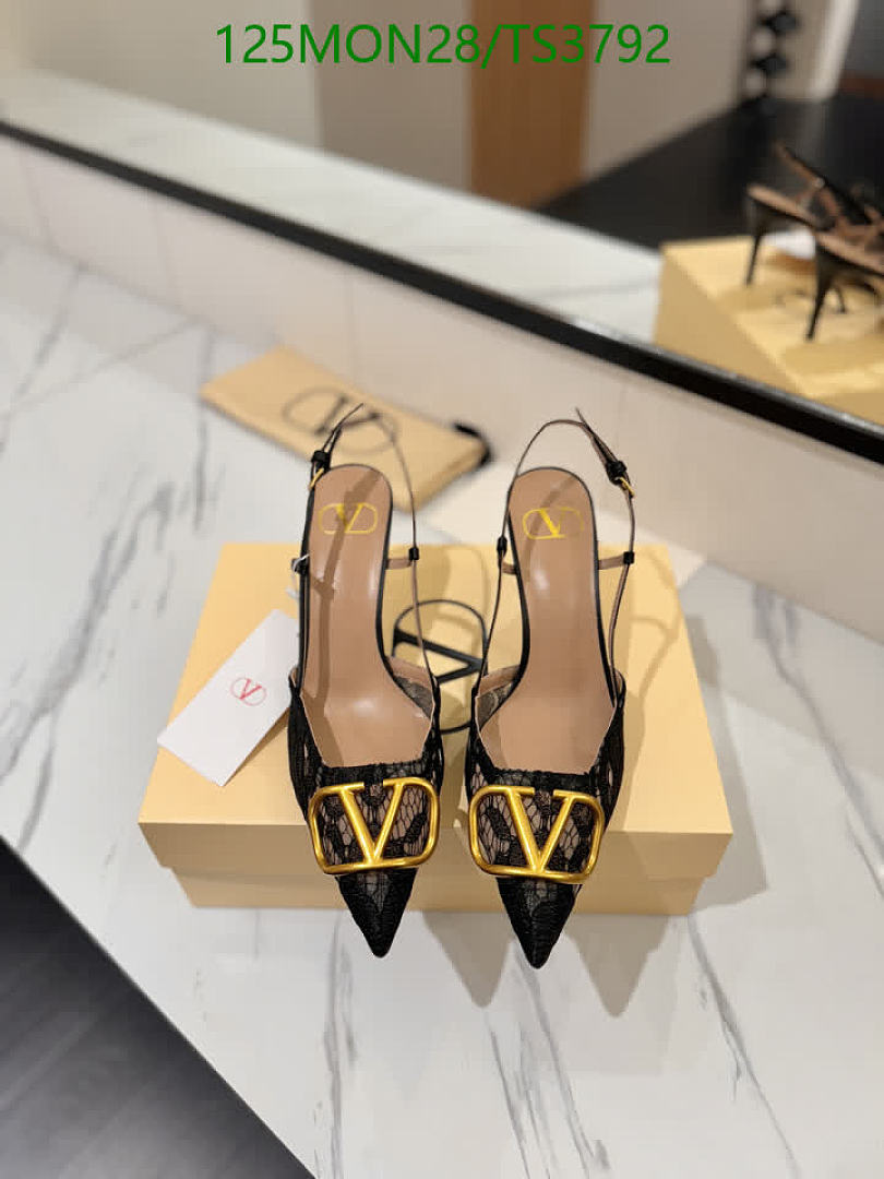 Valentino-Women Shoes Code: TS3792 $: 125USD