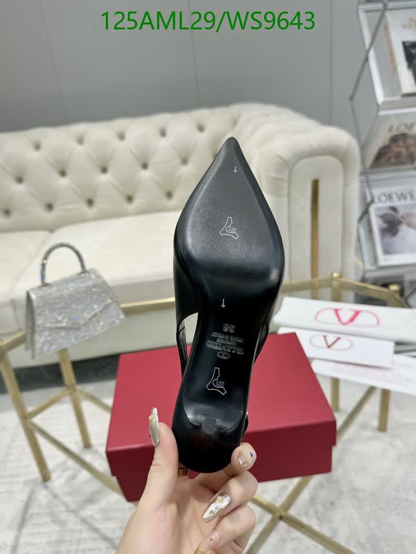 Valentino-Women Shoes Code: WS9643 $: 125USD