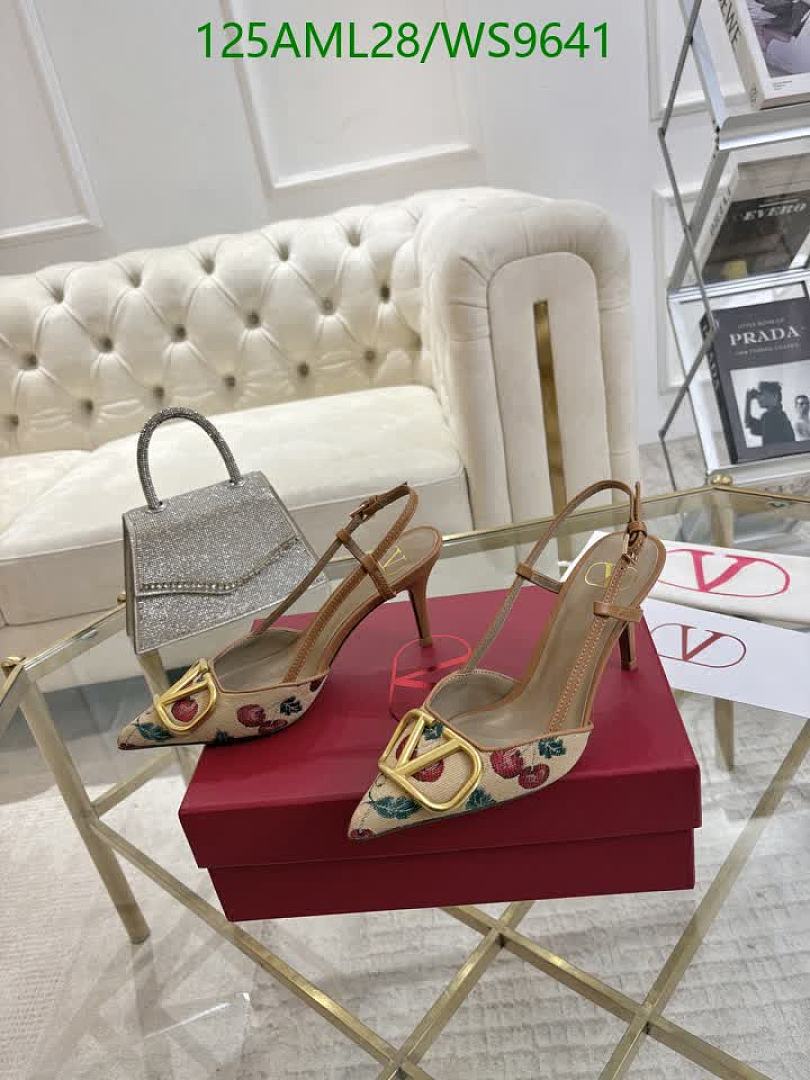 Valentino-Women Shoes Code: WS9641 $: 125USD