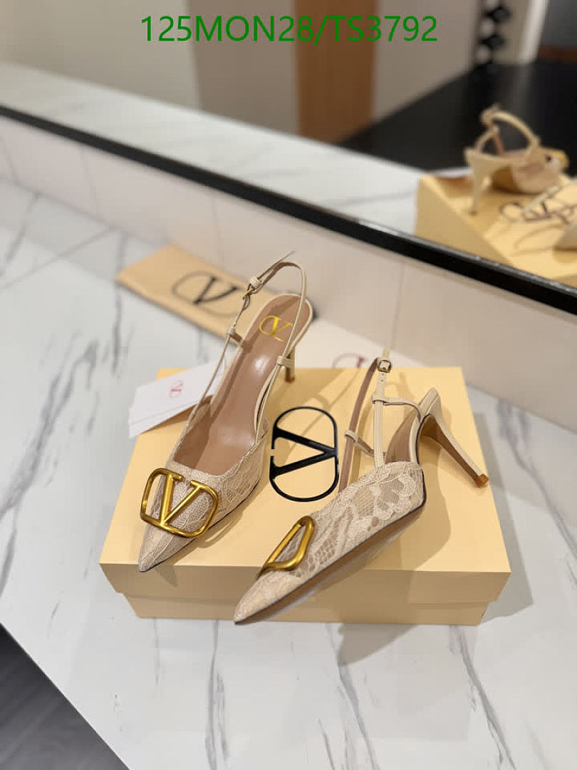 Valentino-Women Shoes Code: TS3792 $: 125USD