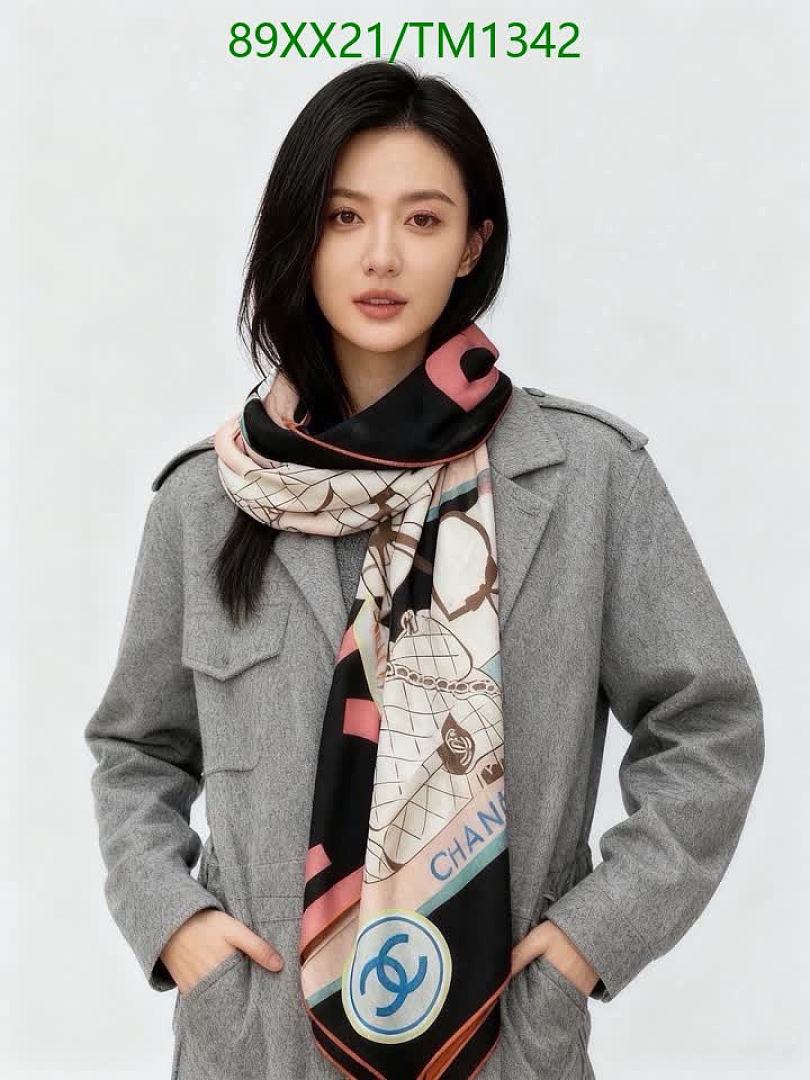 Chanel-Scarf Code: TM1342 $: 89USD