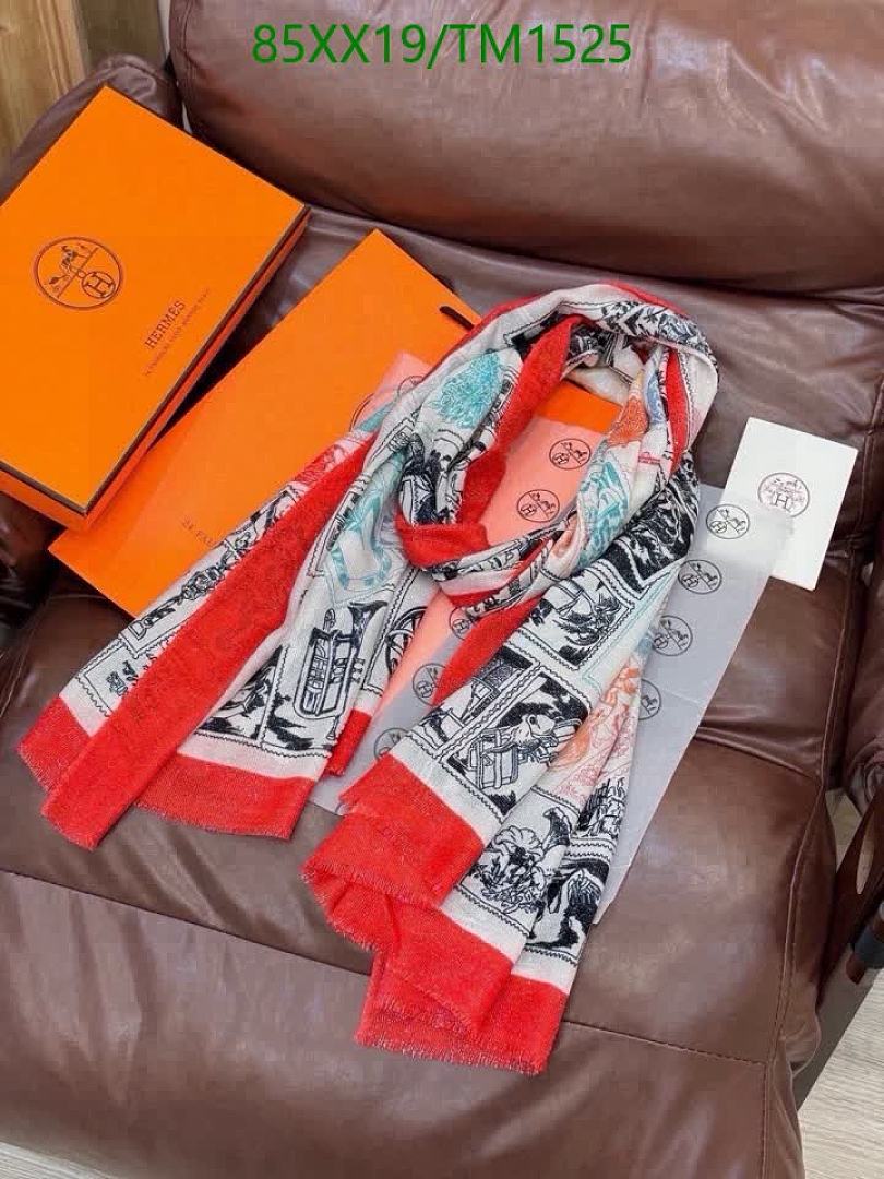 Hermes-Scarf Code: TM1525 $: 85USD