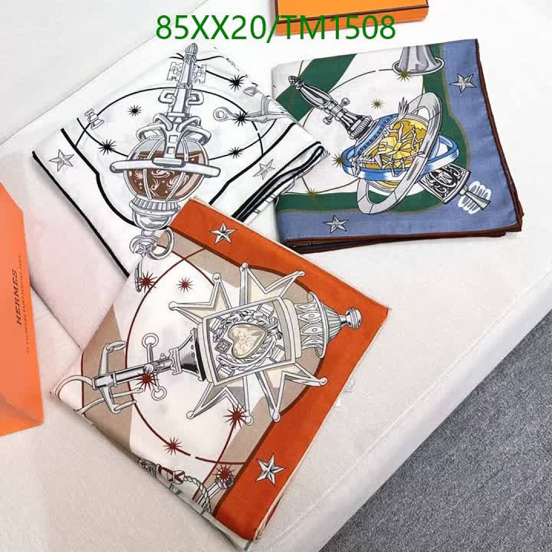 Hermes-Scarf Code: TM1508 $: 85USD