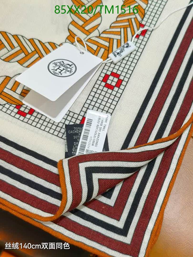 Hermes-Scarf Code: TM1516 $: 85USD