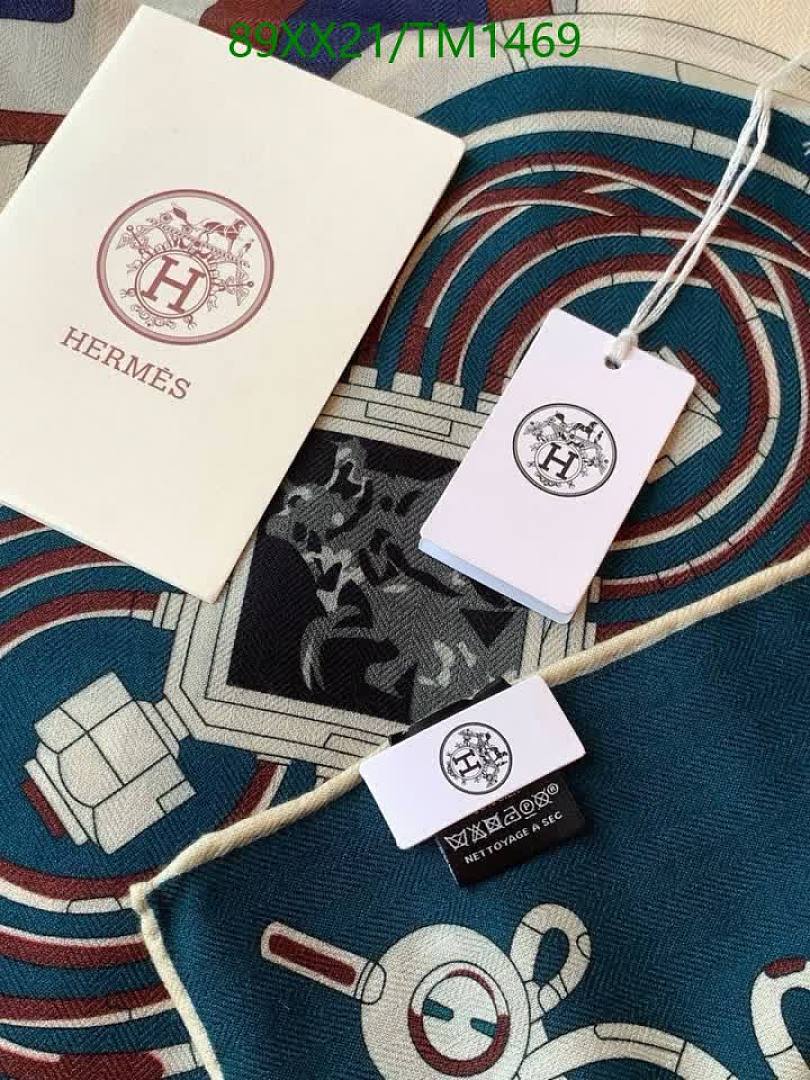 Hermes-Scarf Code: TM1469 $: 89USD