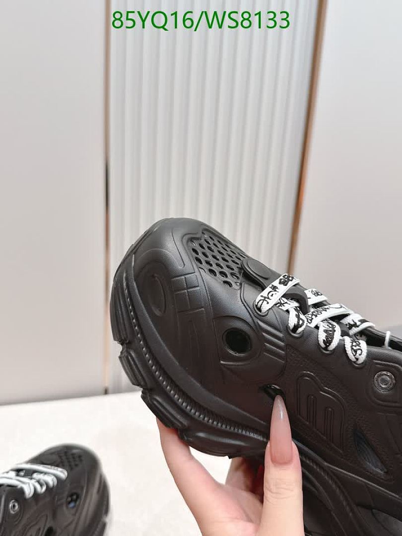 Balenciaga-Women Shoes Code: WS8133 $: 85USD