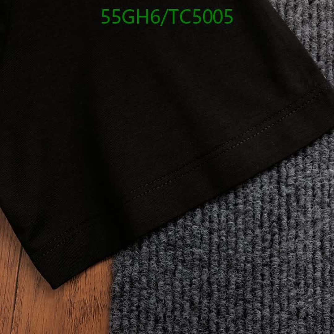Burberry-Clothing Code: TC5005 $: 55USD