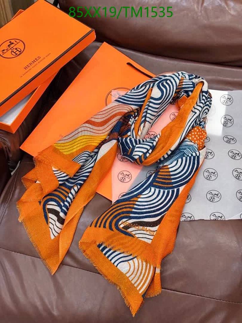 Hermes-Scarf Code: TM1535 $: 85USD