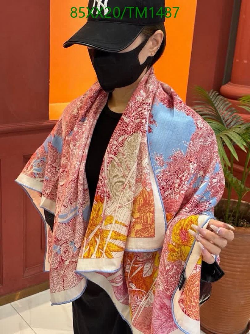 Hermes-Scarf Code: TM1487 $: 85USD