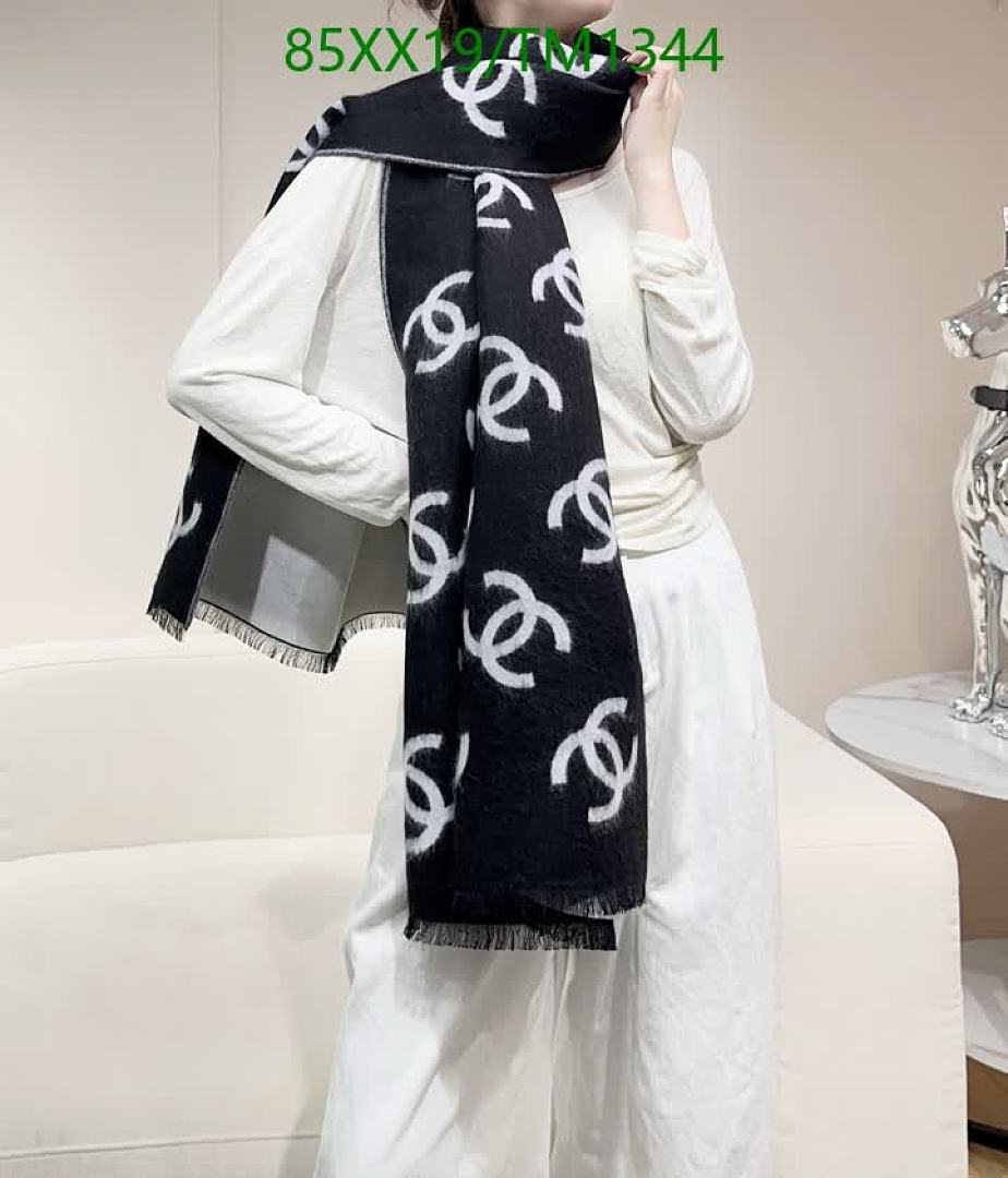 Chanel-Scarf Code: TM1344 $: 85USD