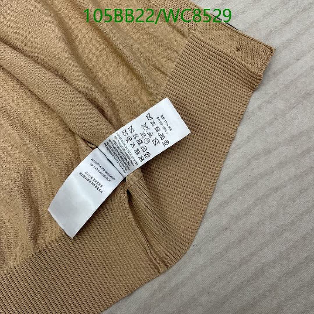 Burberry-Clothing Code: WC8529 $: 105USD