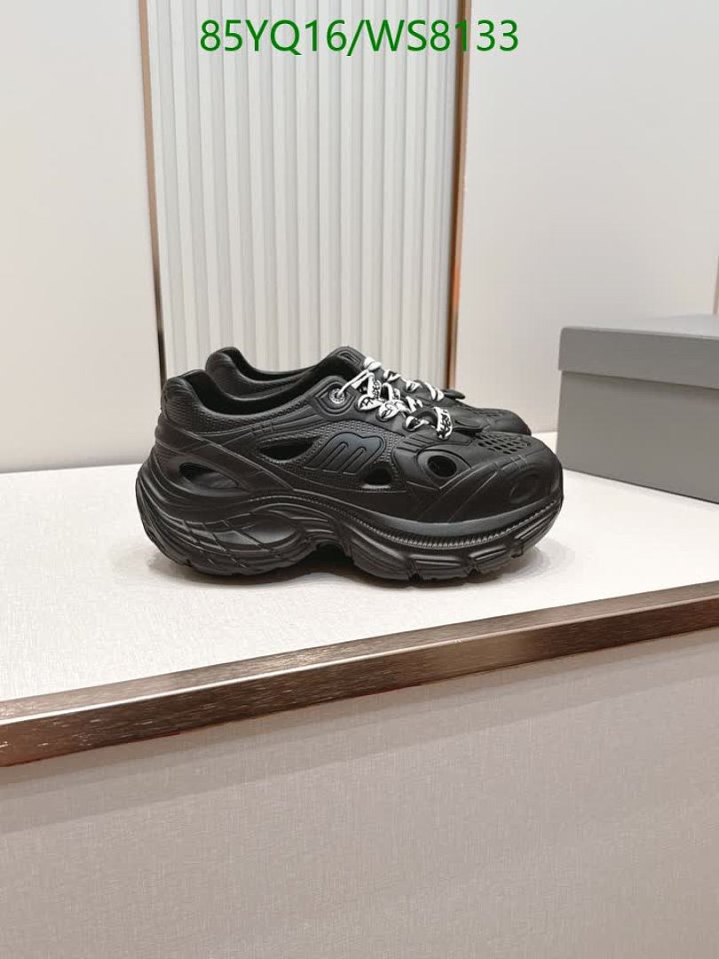 Balenciaga-Women Shoes Code: WS8133 $: 85USD