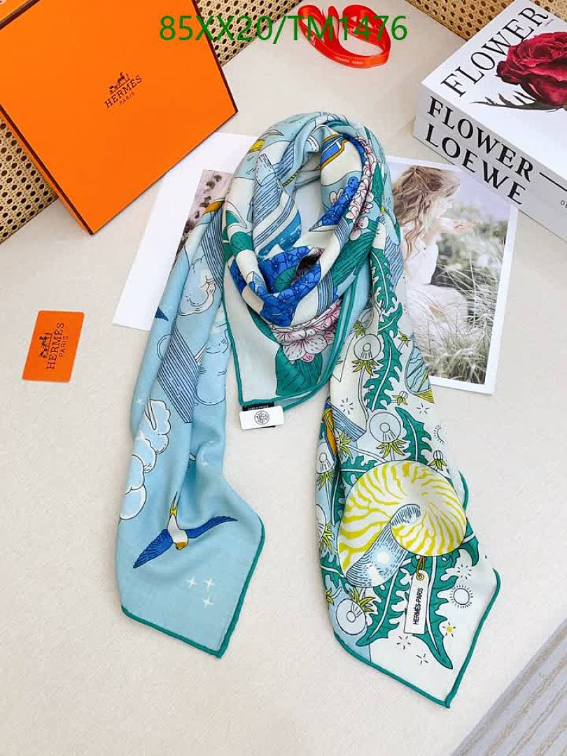 Hermes-Scarf Code: TM1476 $: 85USD