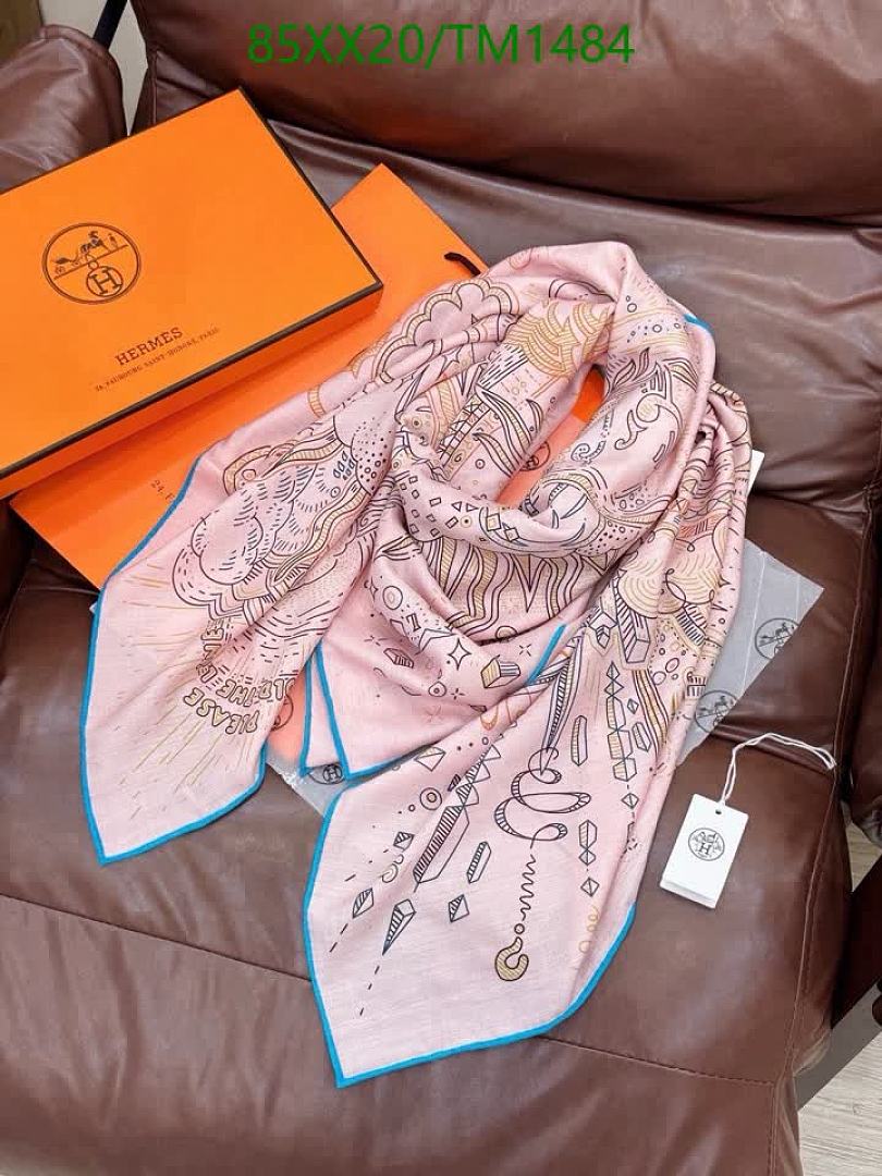 Hermes-Scarf Code: TM1484 $: 85USD