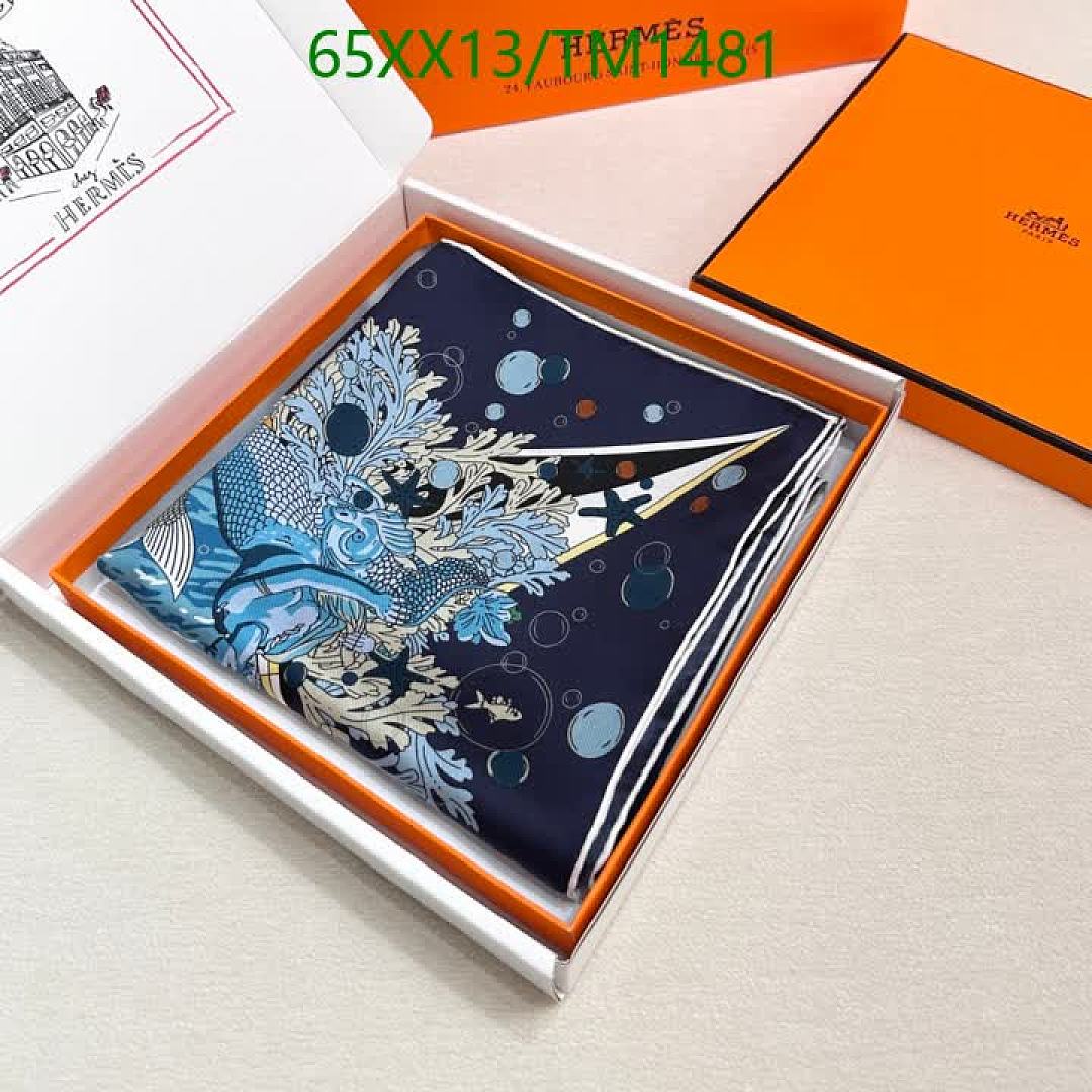 Hermes-Scarf Code: TM1481 $: 65USD