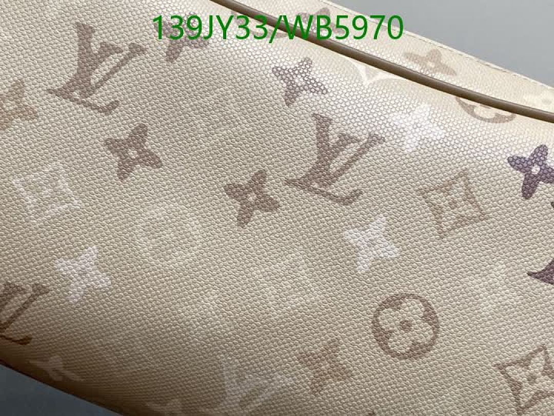 LV-Bag-Mirror Quality Code: WB5970 $: 139USD