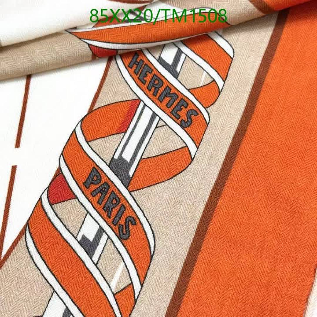 Hermes-Scarf Code: TM1508 $: 85USD