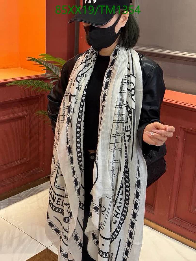 Chanel-Scarf Code: TM1354 $: 85USD