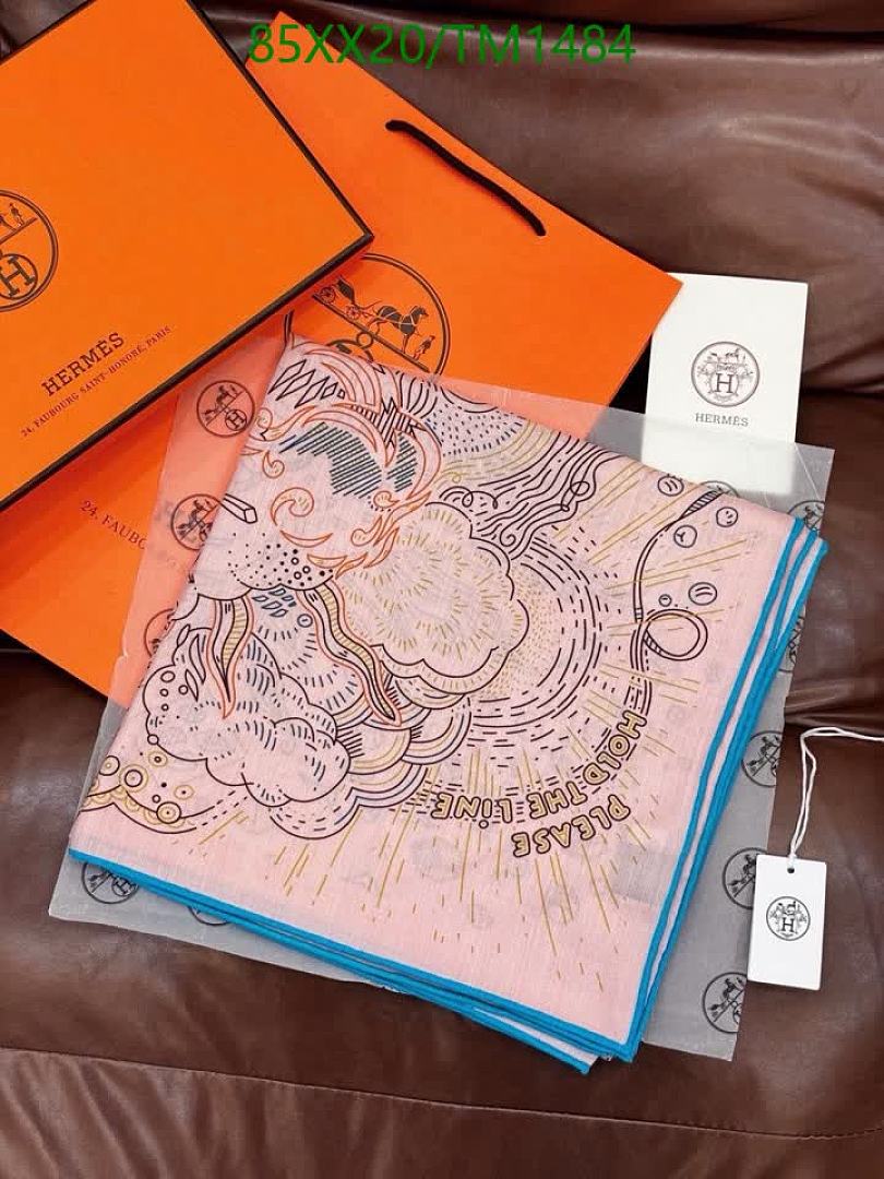Hermes-Scarf Code: TM1484 $: 85USD