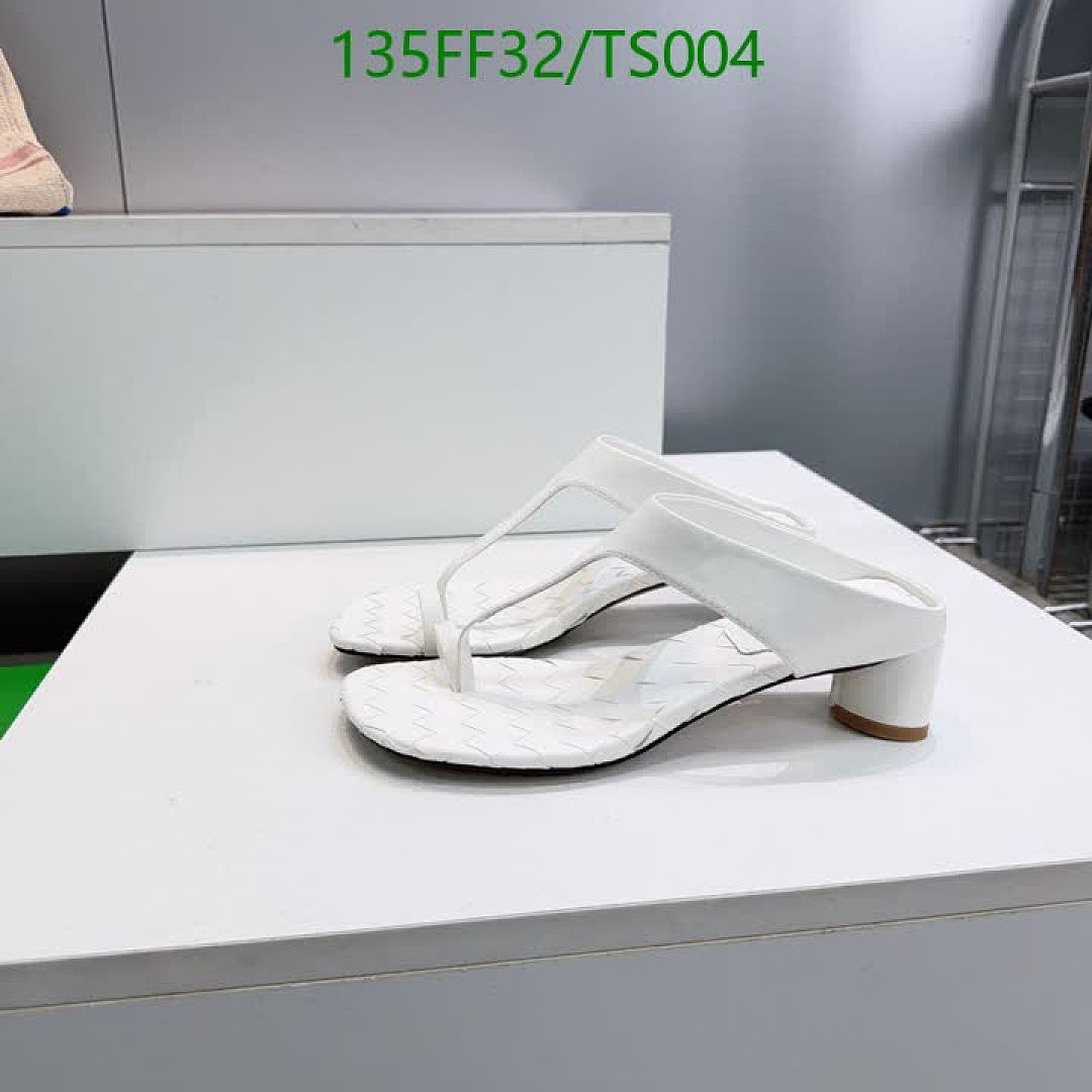 BV-Women Shoes Code: TS004 $: 135USD