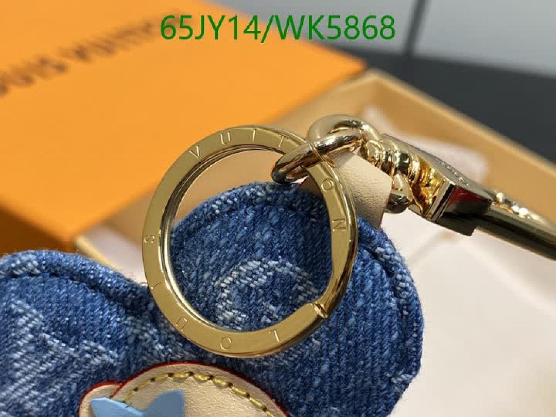 LV-Key pendant Code: WK5868 $: 65USD