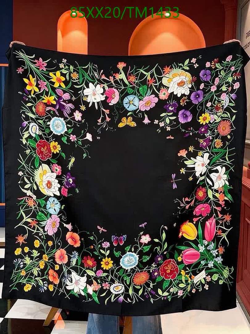 Gucci-Scarf Code: TM1433 $: 85USD
