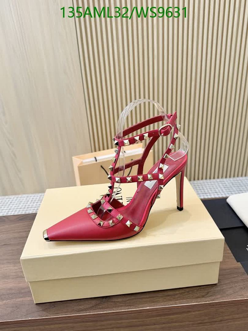 Valentino-Women Shoes Code: WS9631 $: 135USD