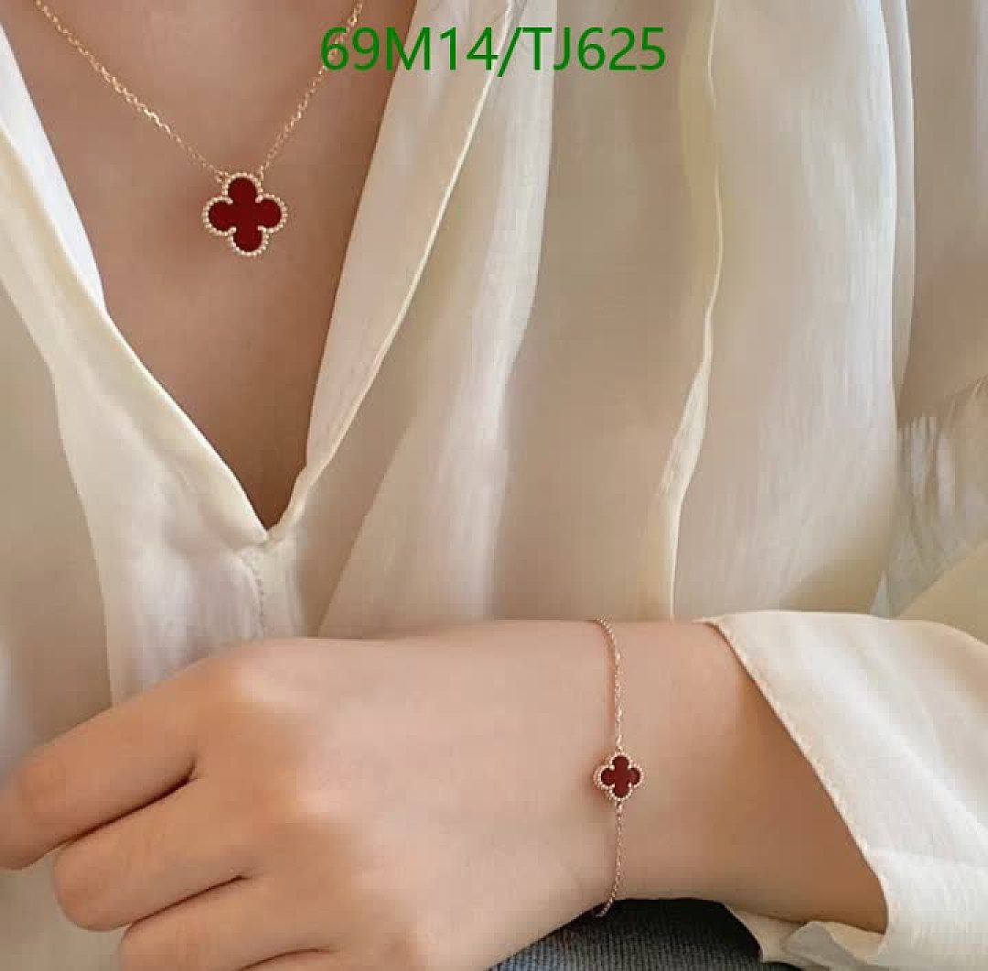 Van Cleef & Arpels-Jewelry Code: TJ625 $: 69USD
