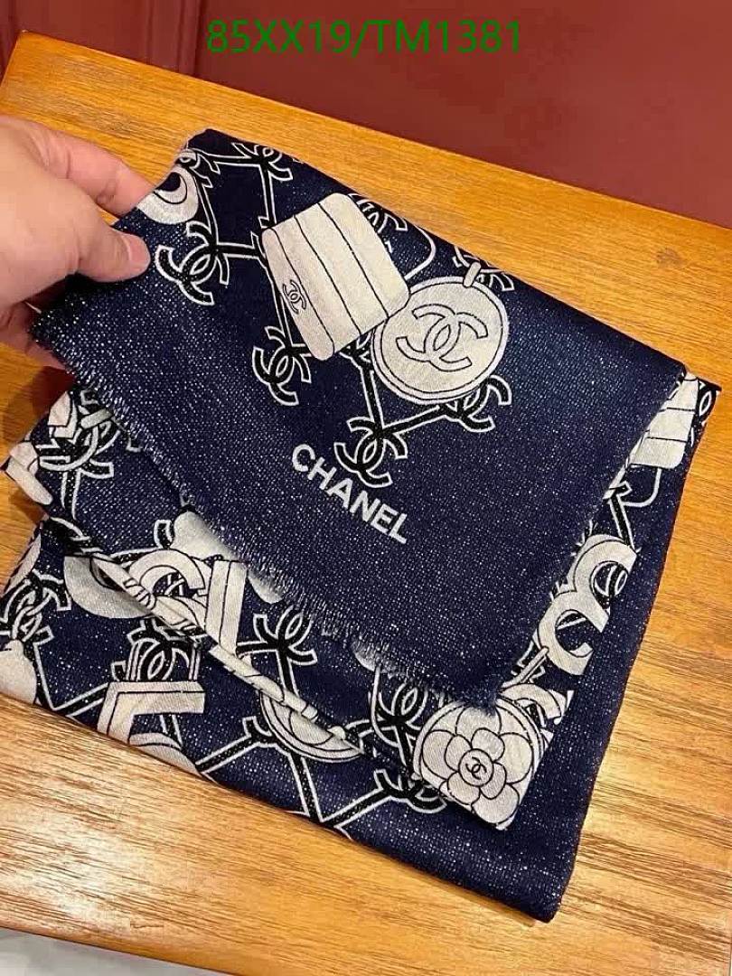 Chanel-Scarf Code: TM1381 $: 85USD