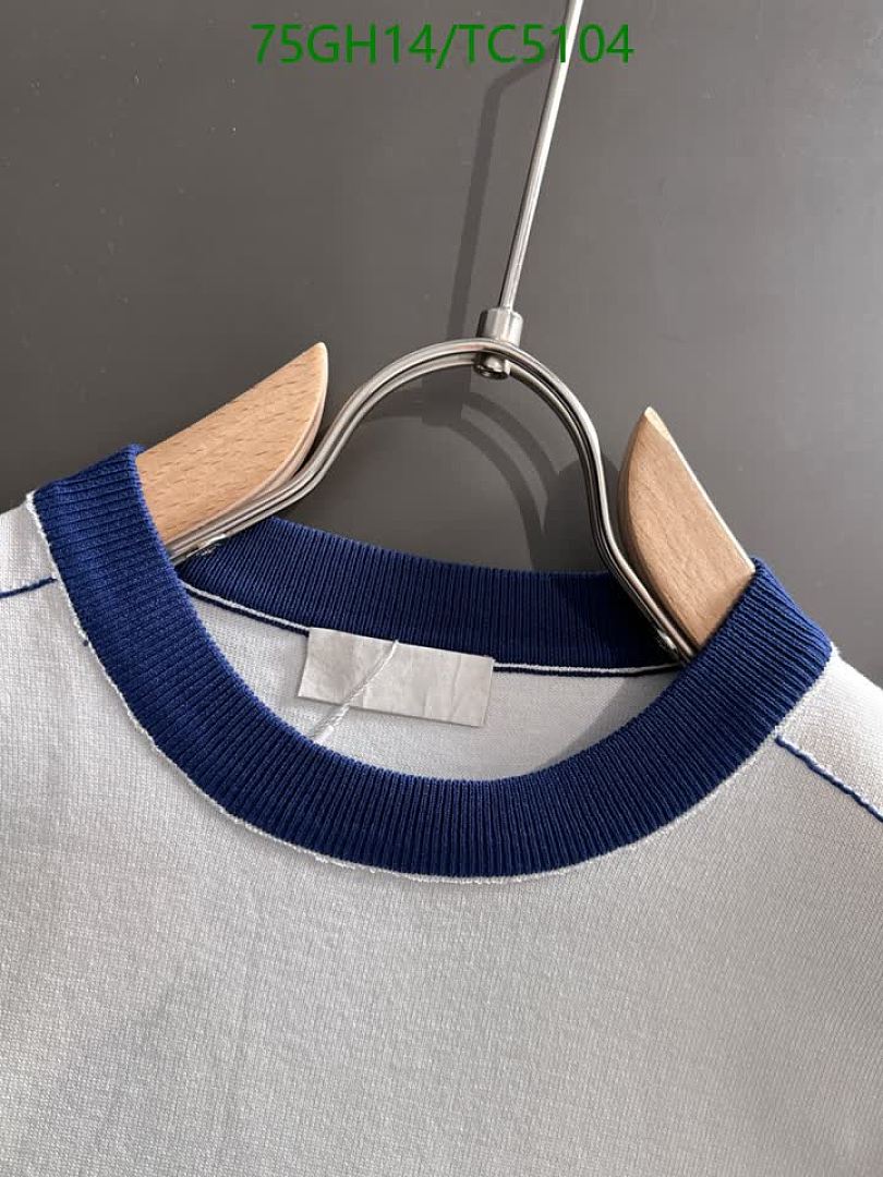 Dior-Clothing Code: TC5104 $: 75USD