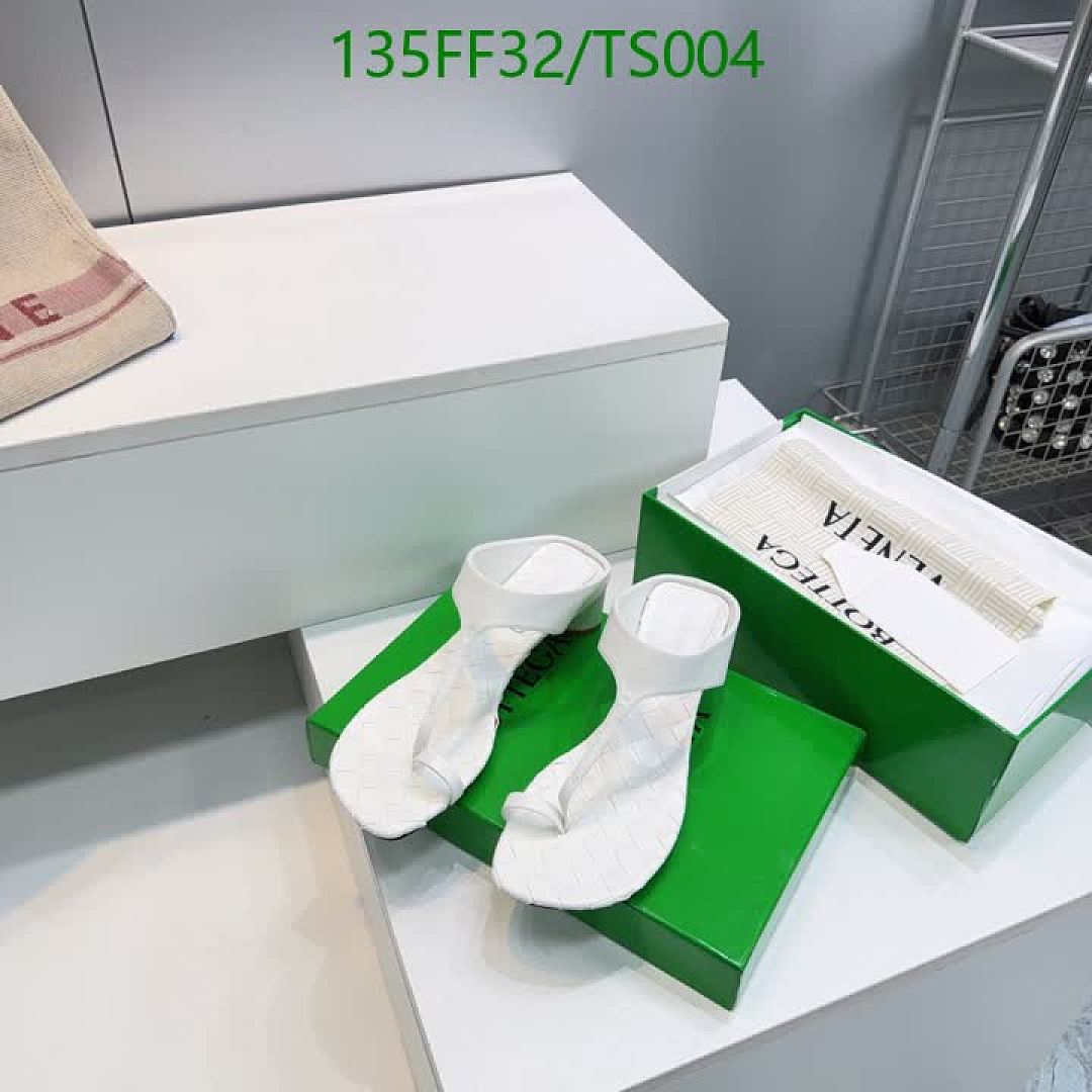 BV-Women Shoes Code: TS004 $: 135USD