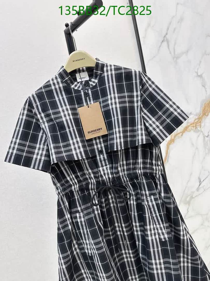 Burberry-Clothing Code: TC2825 $: 135USD