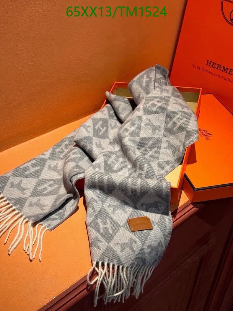 Hermes-Scarf Code: TM1524 $: 65USD