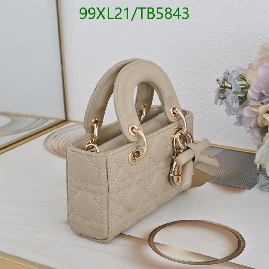 Dior-Bag-4A Quality Code: TB5843 $: 99USD