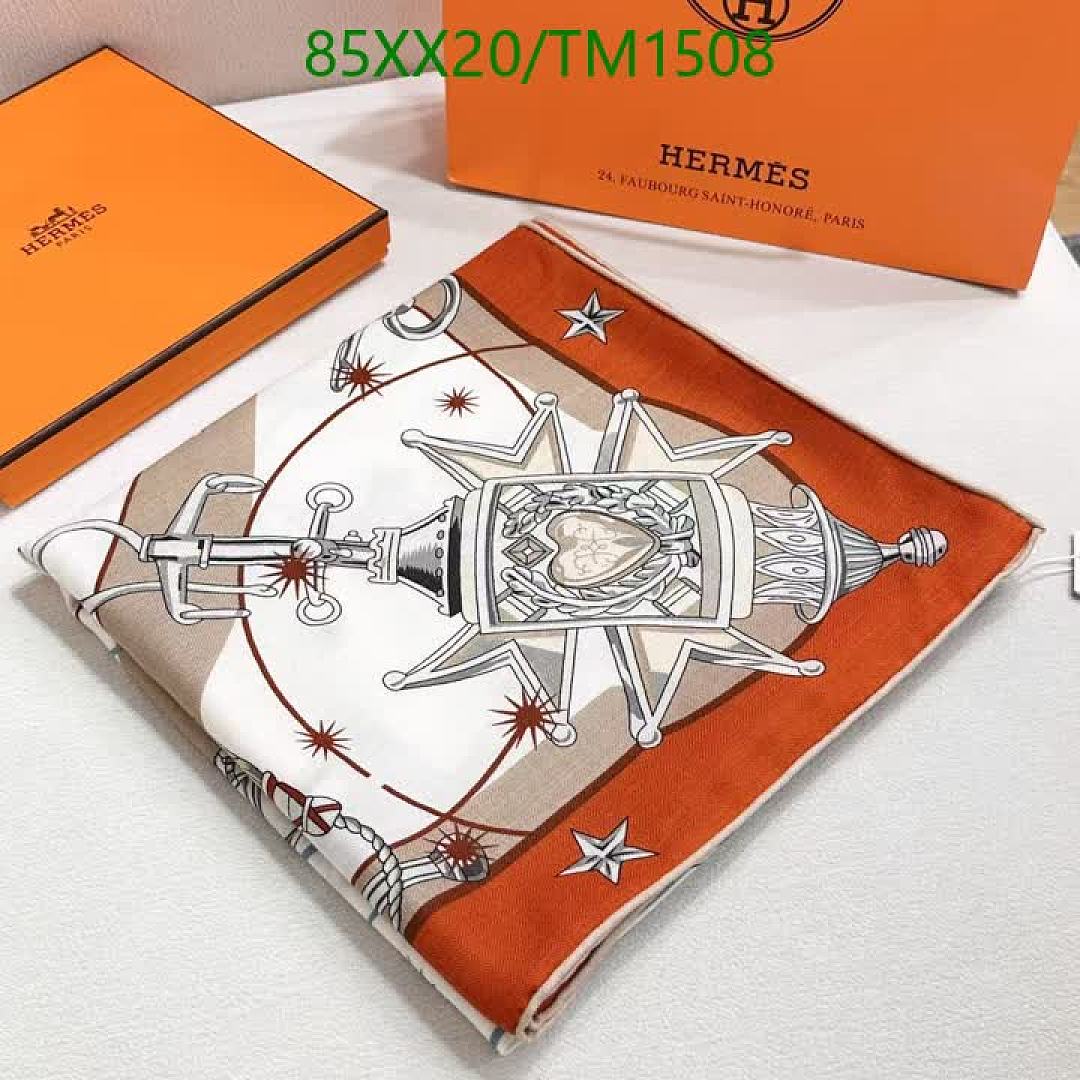 Hermes-Scarf Code: TM1508 $: 85USD