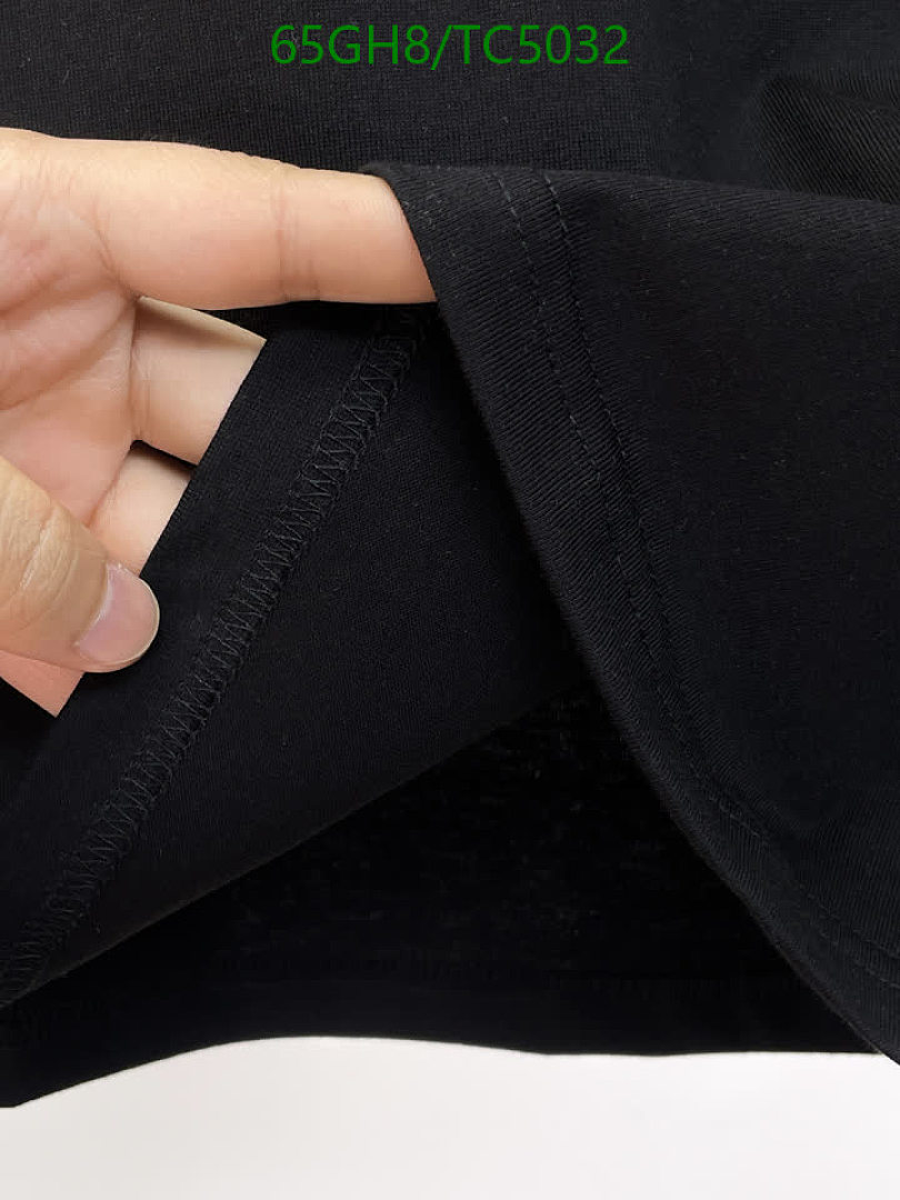 Burberry-Clothing Code: TC5032 $: 65USD