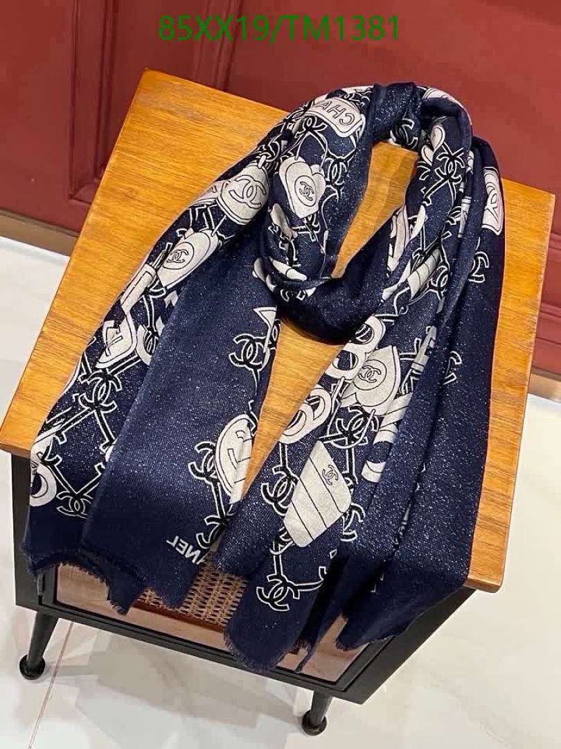 Chanel-Scarf Code: TM1381 $: 85USD