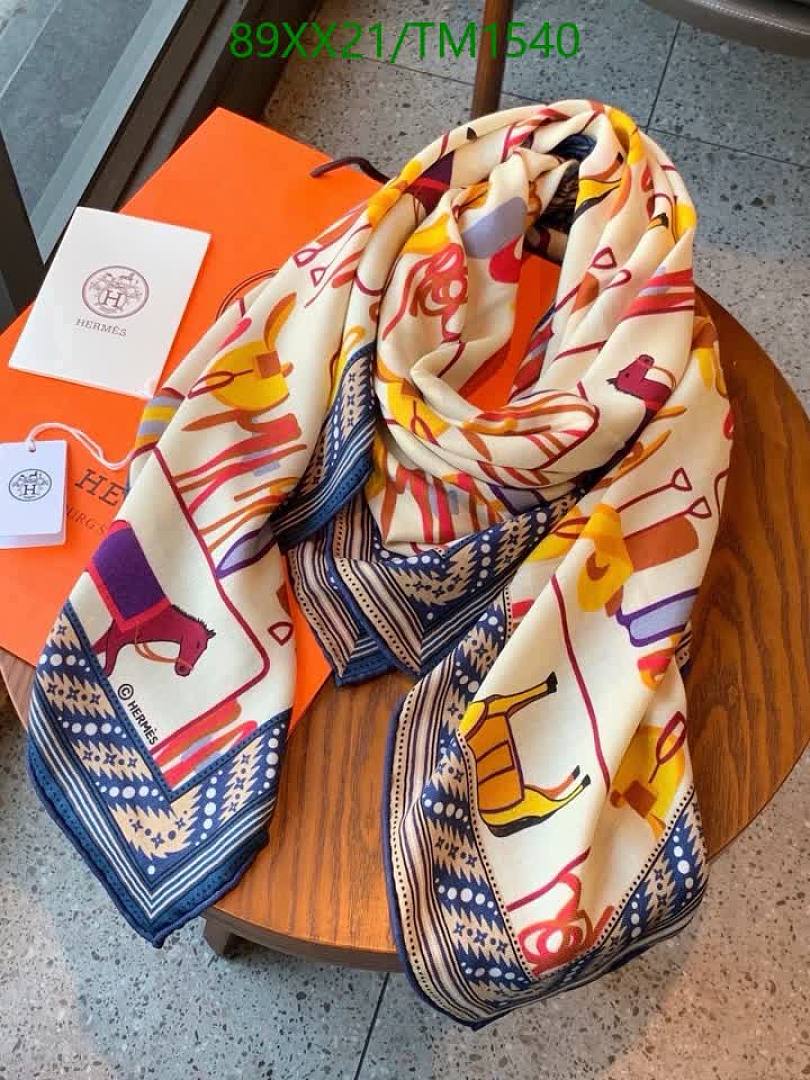 Hermes-Scarf Code: TM1540 $: 89USD