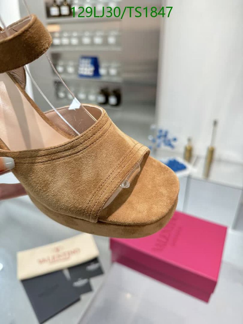 Valentino-Women Shoes Code: TS1847 $: 129USD