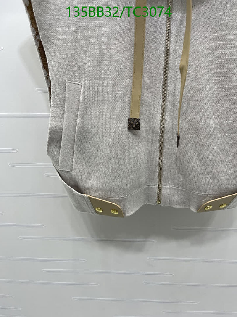LV-Clothing Code: TC3074 $: 135USD