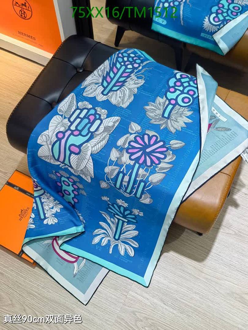 Hermes-Scarf Code: TM1512 $: 75USD