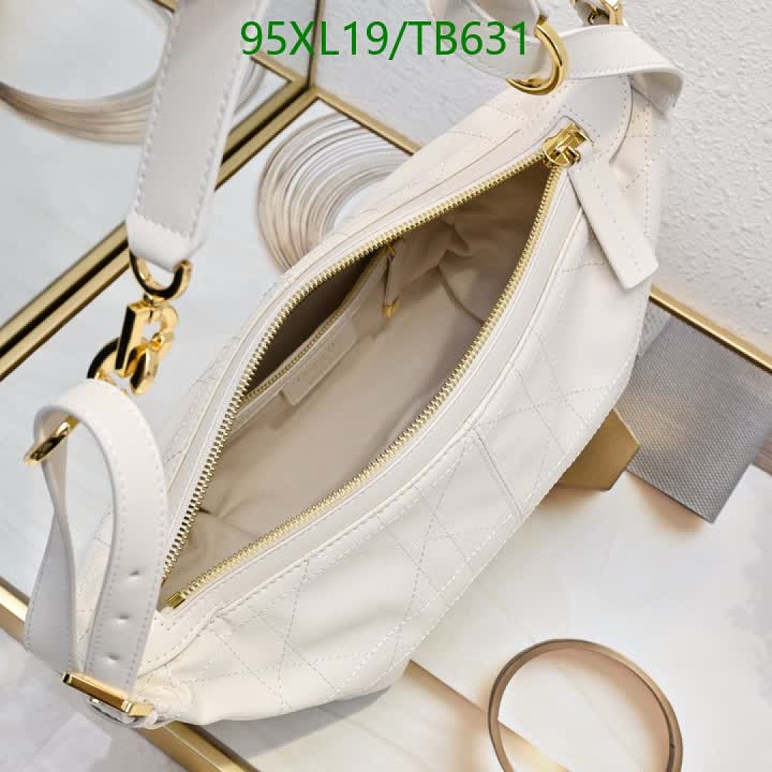 Dior-Bag-4A Quality Code: TB631 $: 95USD