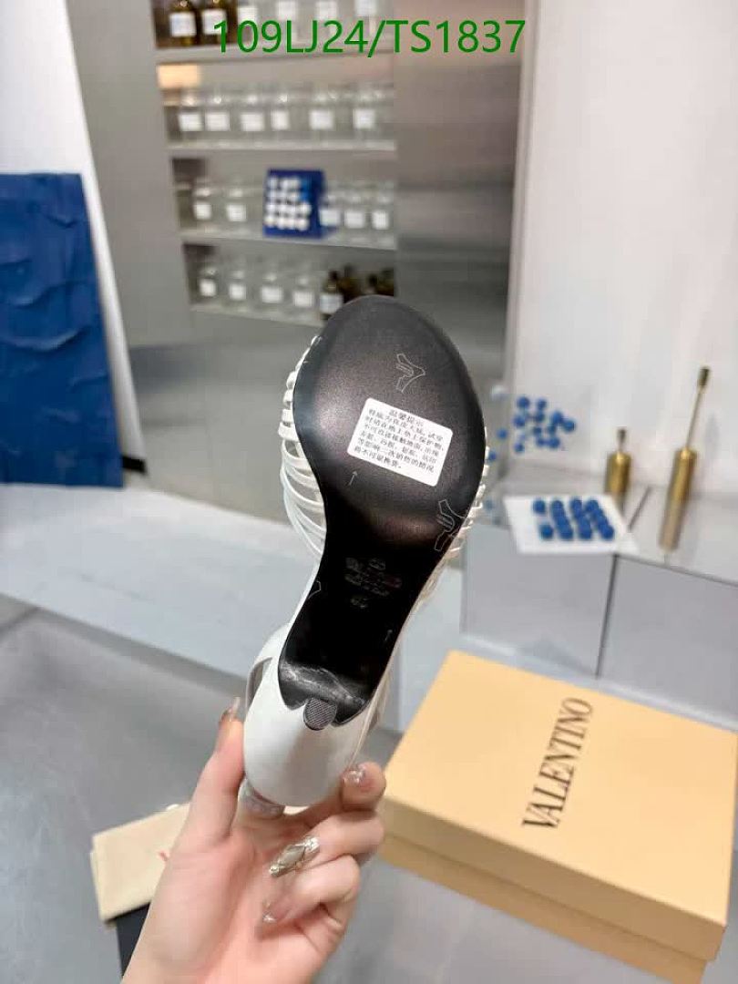 Valentino-Women Shoes Code: TS1837 $: 109USD