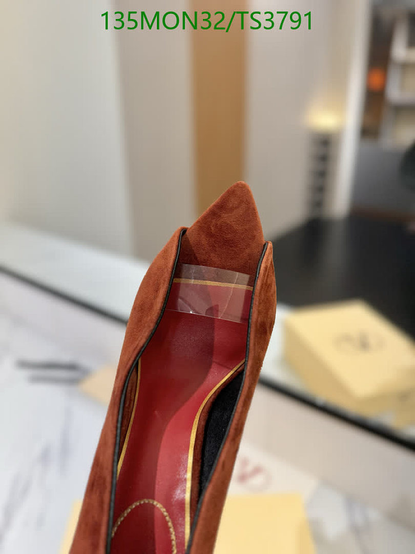 Valentino-Women Shoes Code: TS3791 $: 135USD