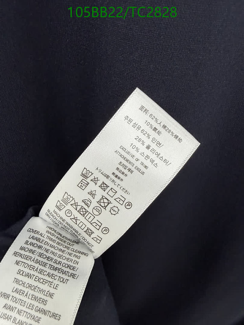Burberry-Clothing Code: TC2828 $: 105USD
