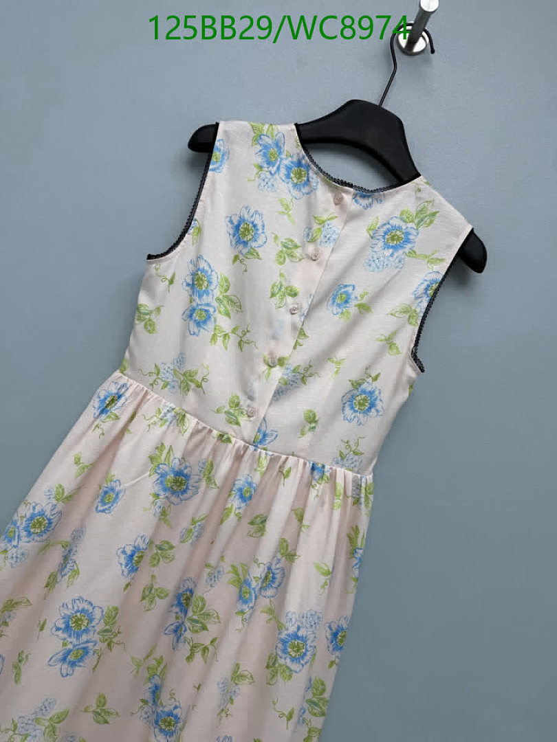 Prada-Clothing Code: WC8974 $: 125USD